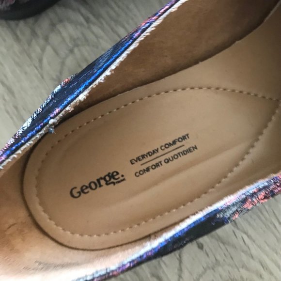 Spring Flats. - Picture 2 of 4